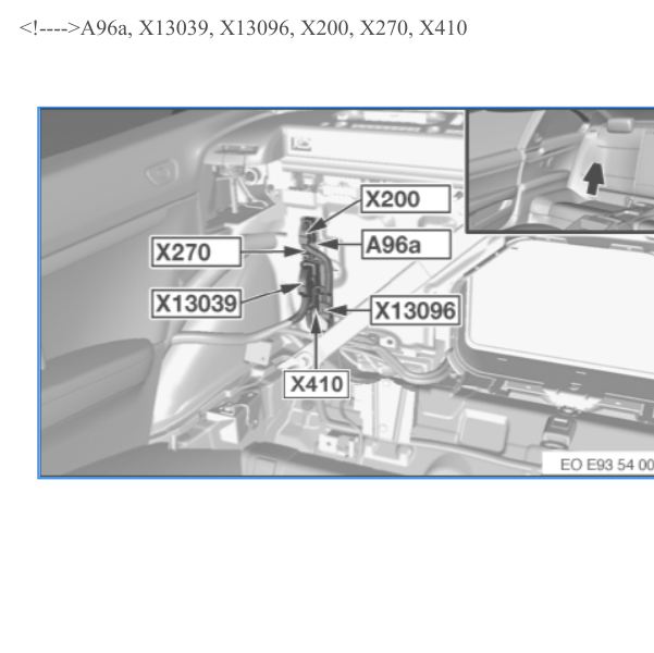 2009年宝马330I敞篷车顶模块位置