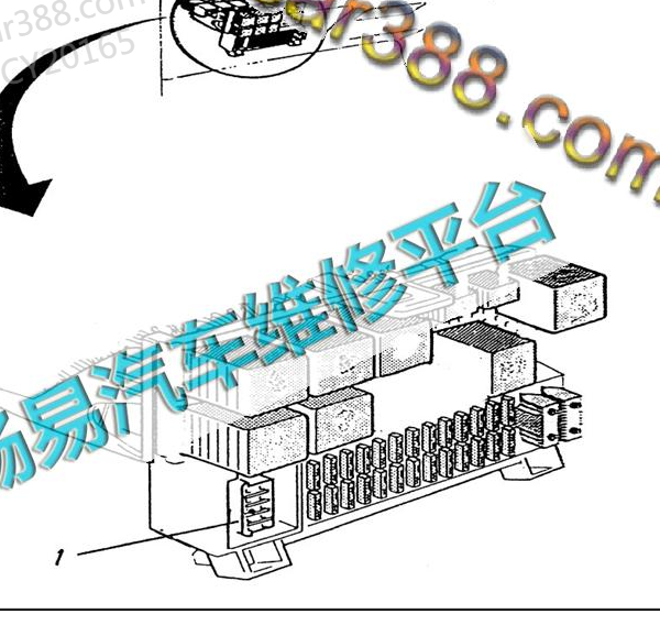 2004年赛欧OBD插头位置