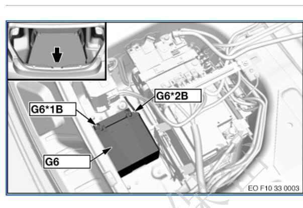 2012年宝马520辅助电池安装位置