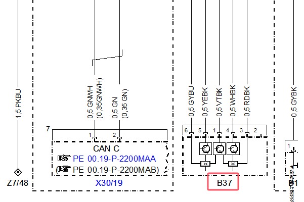 2008年奔驰GL350发动机和油门踏板传感器电路图