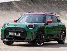MINI-JCW Aceman E